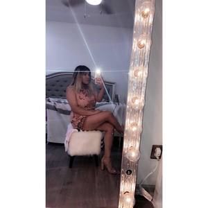 Meet your Posher, Stephenie